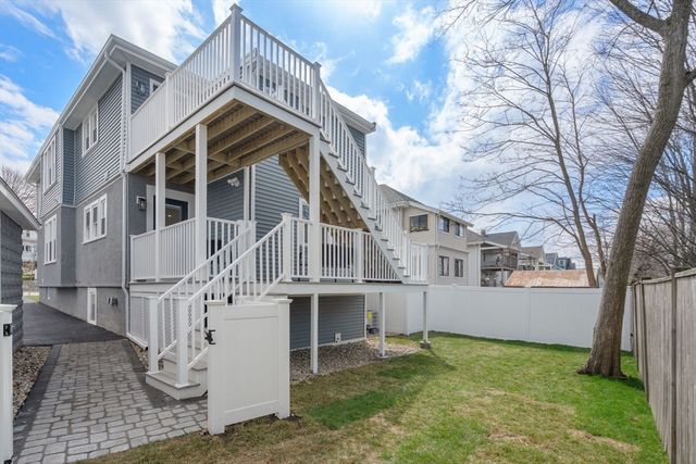 45 Bartlett Ave 45, Belmont, MA 02478