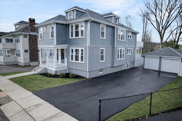 45 Bartlett Ave 45, Belmont, MA 02478