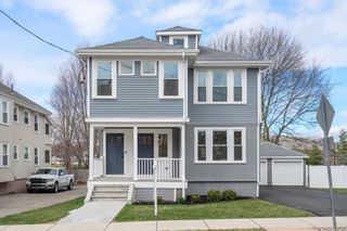 45 Bartlett Ave 45, Belmont, MA 02478