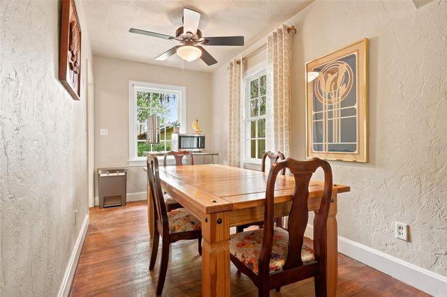616 NW 8TH PLACE, Gainesville, FL 32601