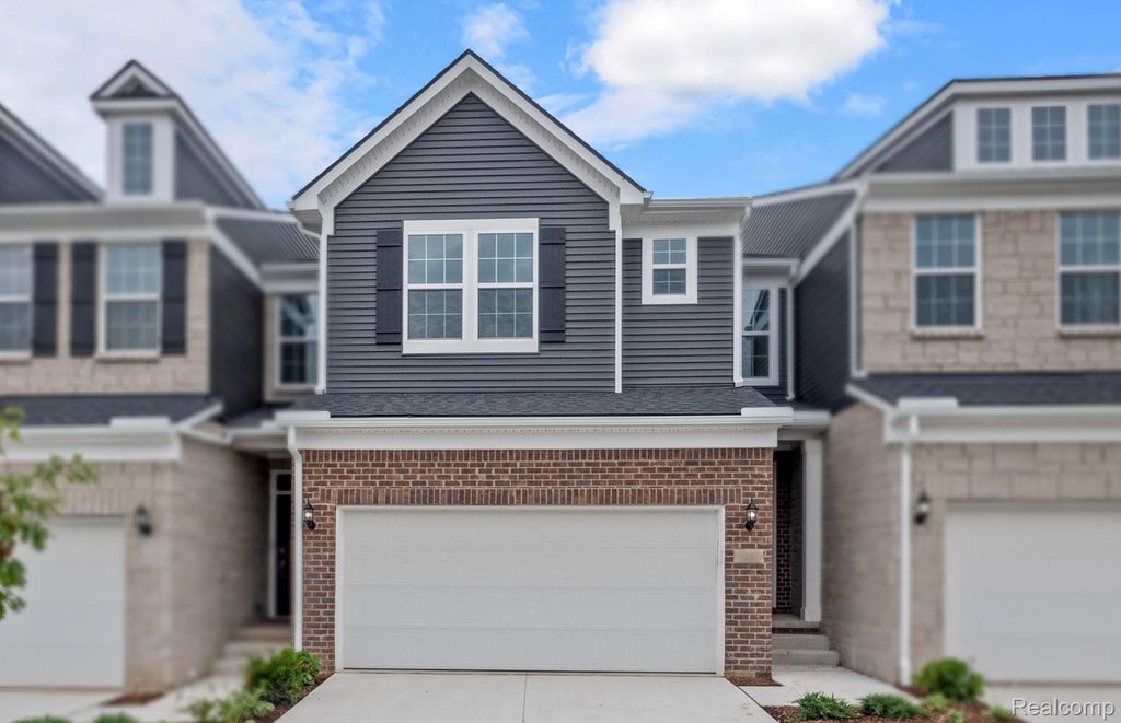 4050 Nottingham Circle, Independence Charter Township, MI 48346
