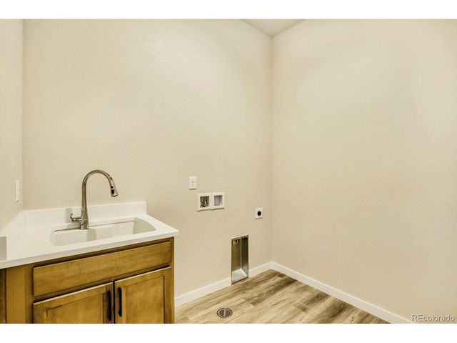 1921 Skiff Ln, Fort Collins, CO 80524