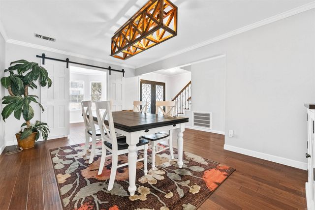 8 Dove Creek Circle, North Little Rock, AR 72116