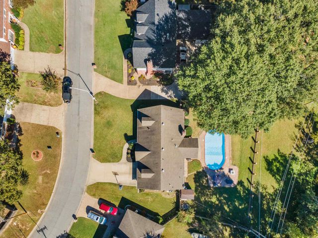 8 Dove Creek Circle, North Little Rock, AR 72116