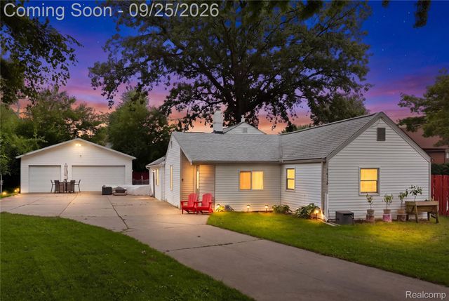 36530 Union Lake Road, Harrison Charter Township, MI 48045