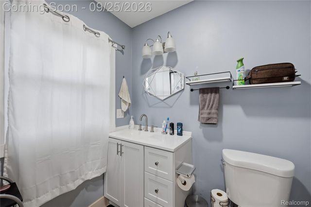 36530 Union Lake Road, Harrison Charter Township, MI 48045