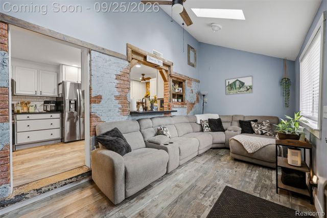 36530 Union Lake Road, Harrison Charter Township, MI 48045