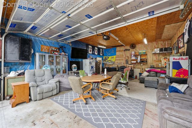 36530 Union Lake Road, Harrison Charter Township, MI 48045