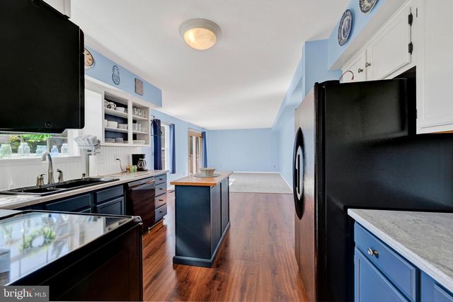 3871 YELLOWSTONE CT, Hampstead, MD 21074