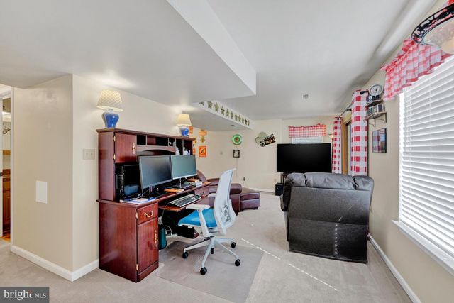 3871 YELLOWSTONE CT, Hampstead, MD 21074