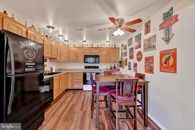 3871 YELLOWSTONE CT, Hampstead, MD 21074