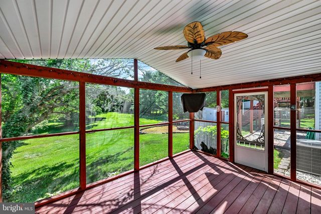 3871 YELLOWSTONE CT, Hampstead, MD 21074