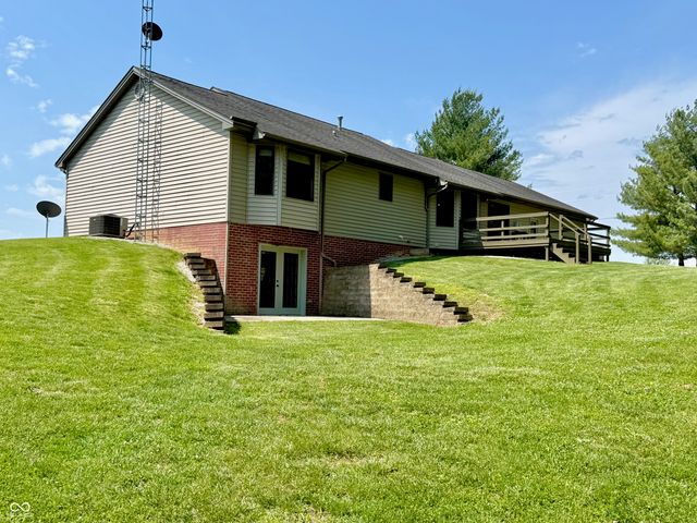 12901 S 550 W, Columbus, IN 47201