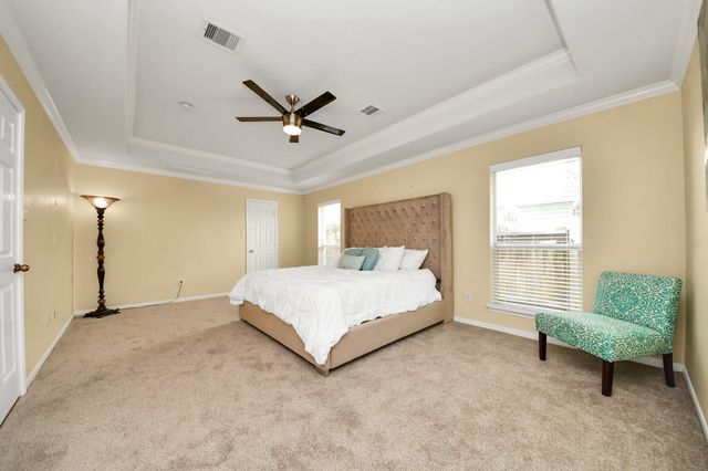 14318 Lakepointe Bend Lane, Cypress, TX 77429