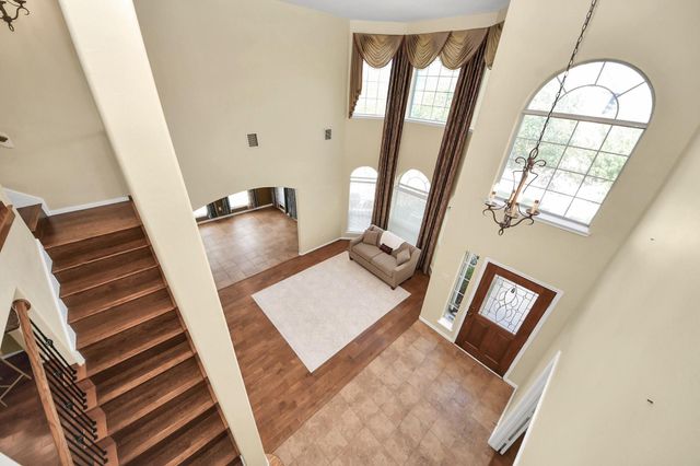 14318 Lakepointe Bend Lane, Cypress, TX 77429