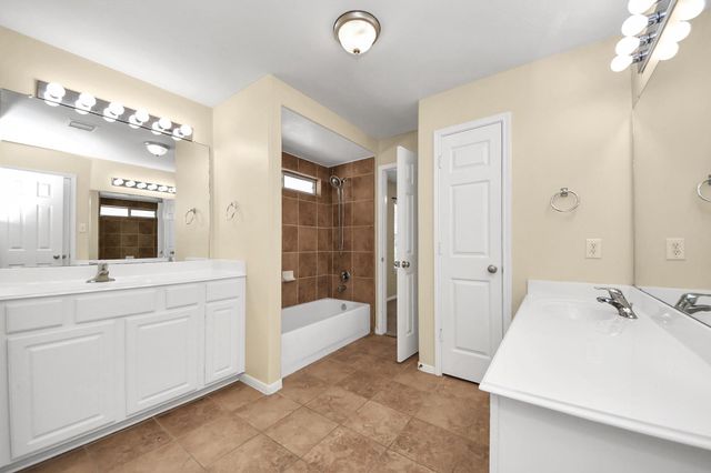 14318 Lakepointe Bend Lane, Cypress, TX 77429