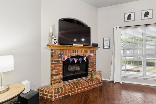 521 S 63rd Place, Broken Arrow, OK 74014