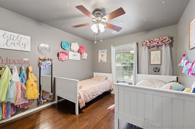 521 S 63rd Place, Broken Arrow, OK 74014
