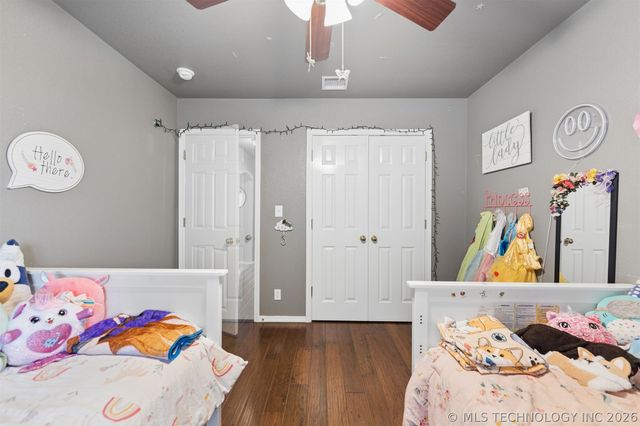 521 S 63rd Place, Broken Arrow, OK 74014