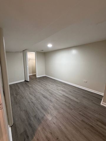 5653 N Talman Avenue, Chicago, IL 60659