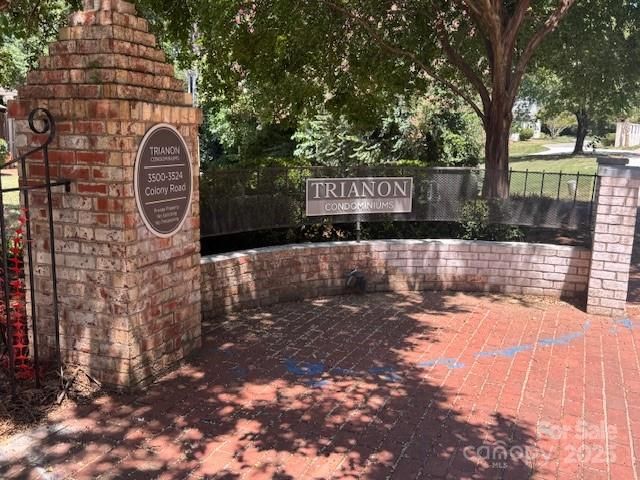 2227 Rexford Road, Charlotte, NC 28211