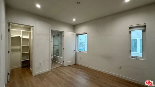 5222 Satsuma Avenue, North Hollywood, CA 91601