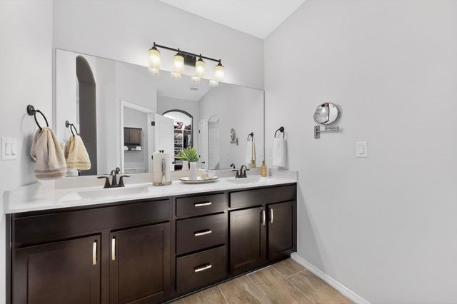 4161 Crowned Eagle Loop NE, Rio Rancho, NM 87144