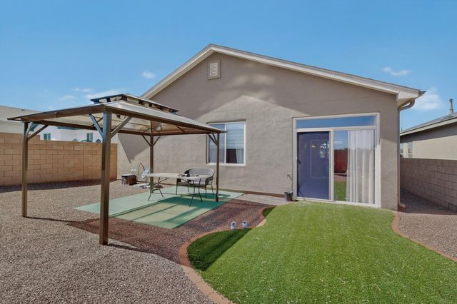 4161 Crowned Eagle Loop NE, Rio Rancho, NM 87144