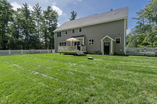 3 Farm Meadows Lane, Londonderry, NH 03053