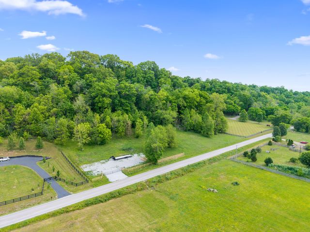 0 Leipers Creek Rd, Columbia, TN 38401