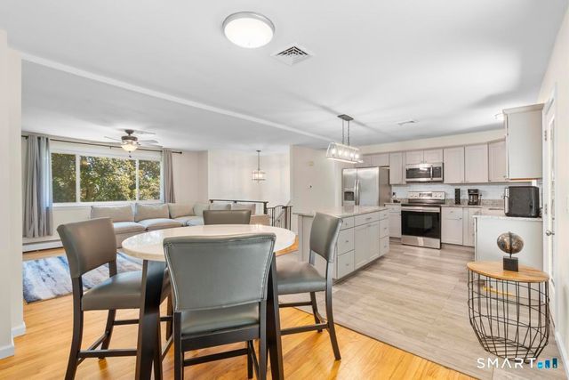 6 Snowapple Lane, Milford, CT 06460