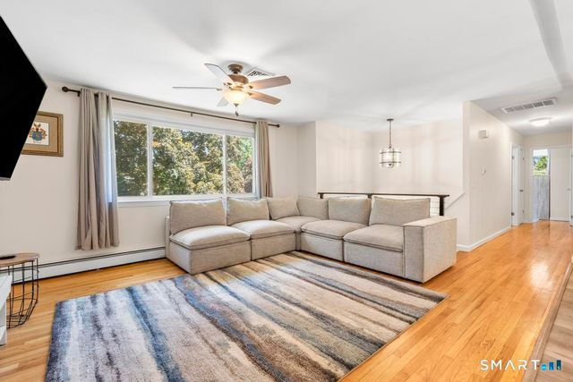 6 Snowapple Lane, Milford, CT 06460