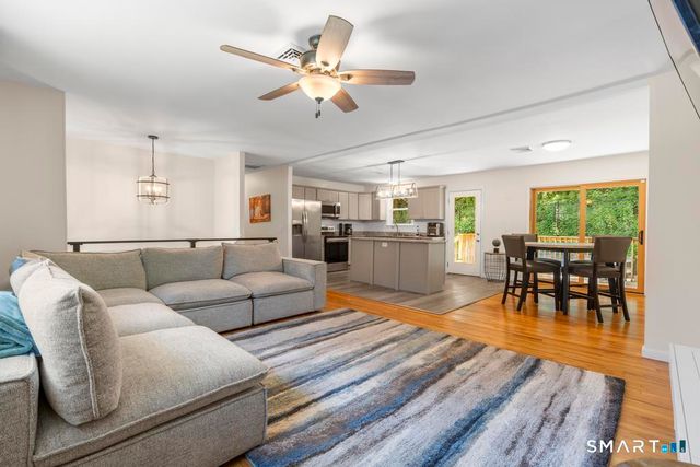 6 Snowapple Lane, Milford, CT 06460