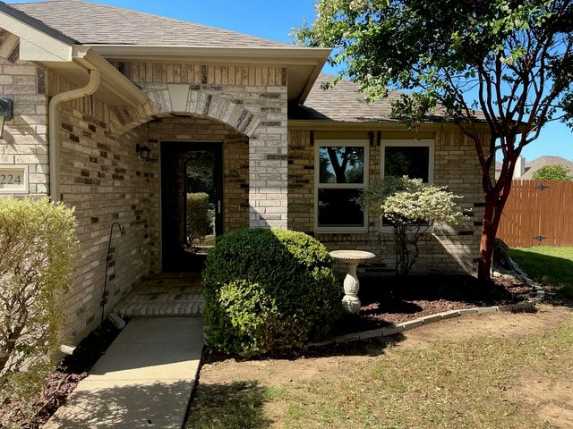 1224 Elkford Lane, Fort Worth, TX 76247