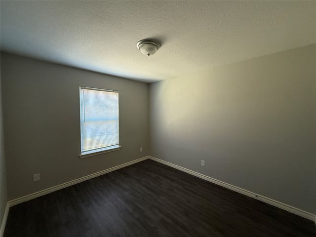 705 S Binkley, Sherman, TX 75092