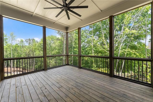 4860 Grandview Court, Flowery Branch, GA 30542