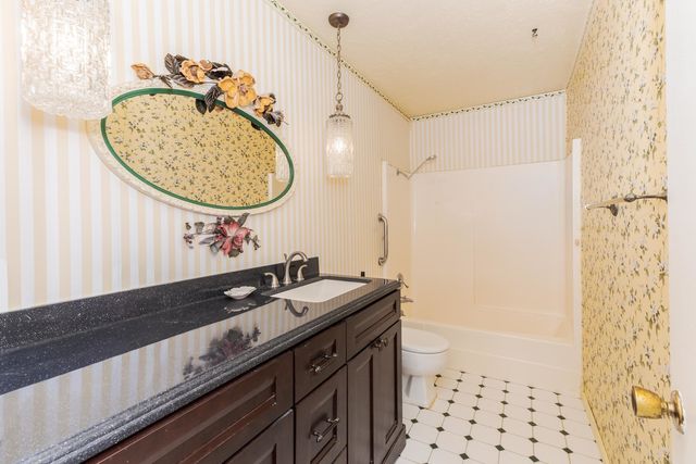 1909 Marzel Drive, Bloomington, IL 61701