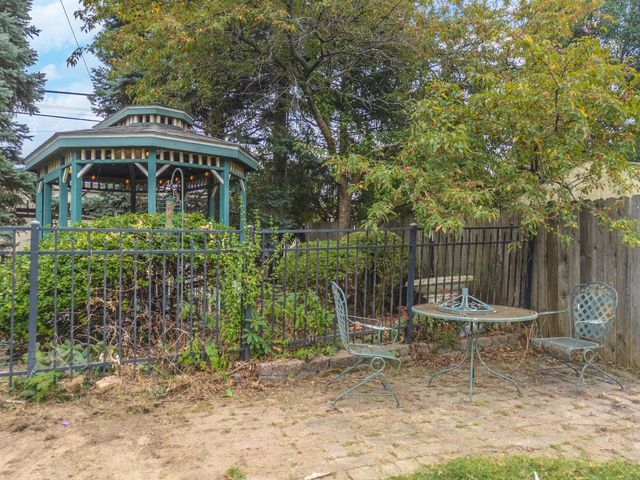 1909 Marzel Drive, Bloomington, IL 61701