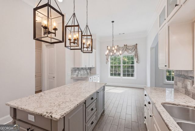 1042 Beaver Dam Road, Hoschton, GA 30548
