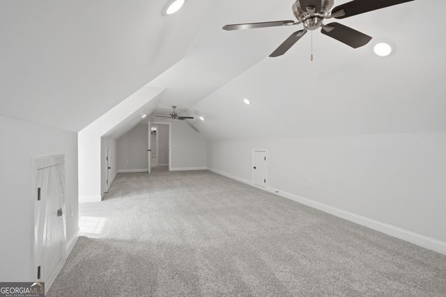 1042 Beaver Dam Road, Hoschton, GA 30548