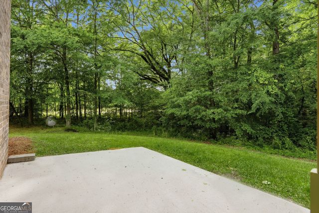 1042 Beaver Dam Road, Hoschton, GA 30548