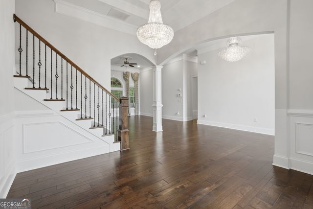 1042 Beaver Dam Road, Hoschton, GA 30548