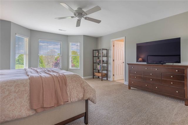 1205 Settlers Bay Court, Sugarcreek Twp, OH 45305