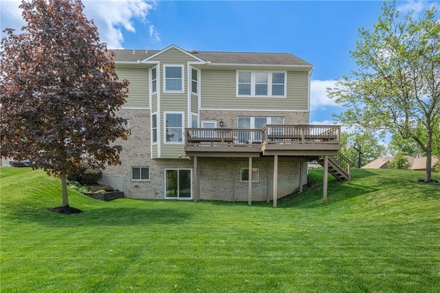 1205 Settlers Bay Court, Sugarcreek Twp, OH 45305