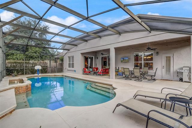 2427 LEANING PINE LANE, Oviedo, FL 32765