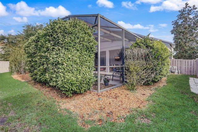 2427 LEANING PINE LANE, Oviedo, FL 32765