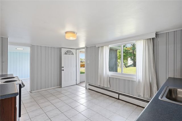 75 Veazie Street, Providence, RI 02908