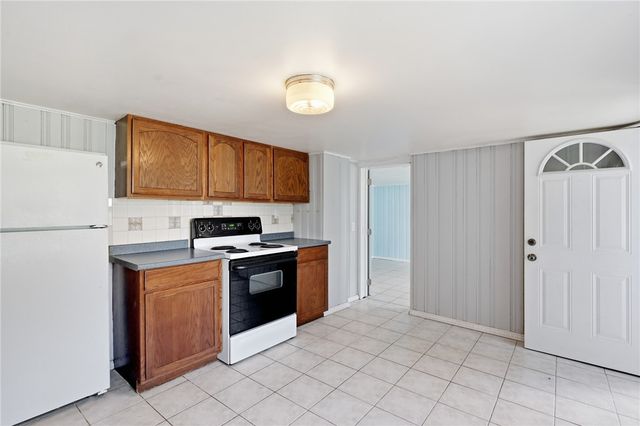 75 Veazie Street, Providence, RI 02908