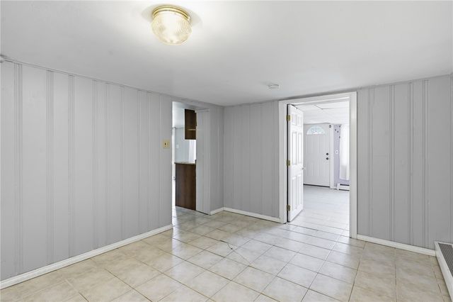 75 Veazie Street, Providence, RI 02908