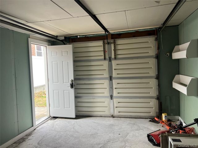 15108 33rd Road, Flushing, NY 11354